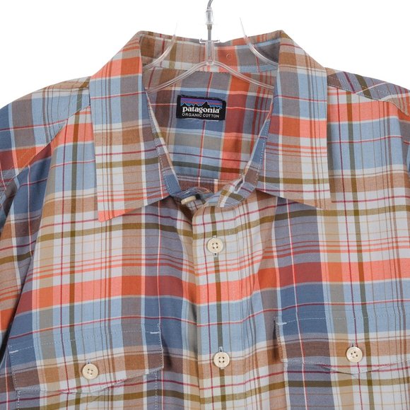 Patagonia Organic Cotton Button Front Shirt (unsure of sizing) - Picture 4 of 7